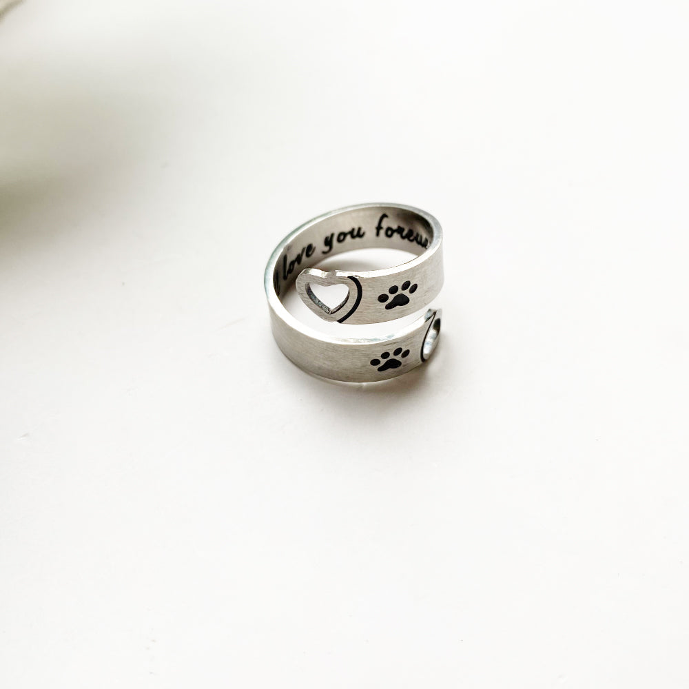 Adjustable Paw Heart Twist Ring Made of Stainless Steel